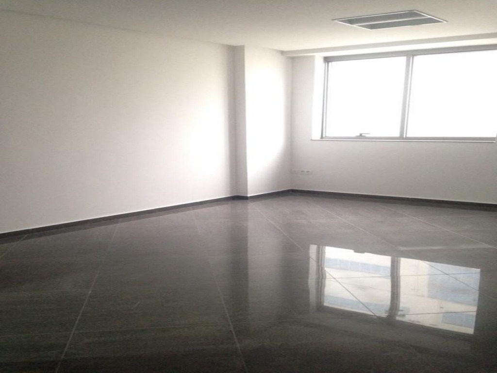 Cite El Khadra&nbsp;Zone urbaine nord&nbsp;Bureaux & Commerces&nbsp;Bureau&nbsp;Super bureau hs hall plus 4  au centre urbain nord