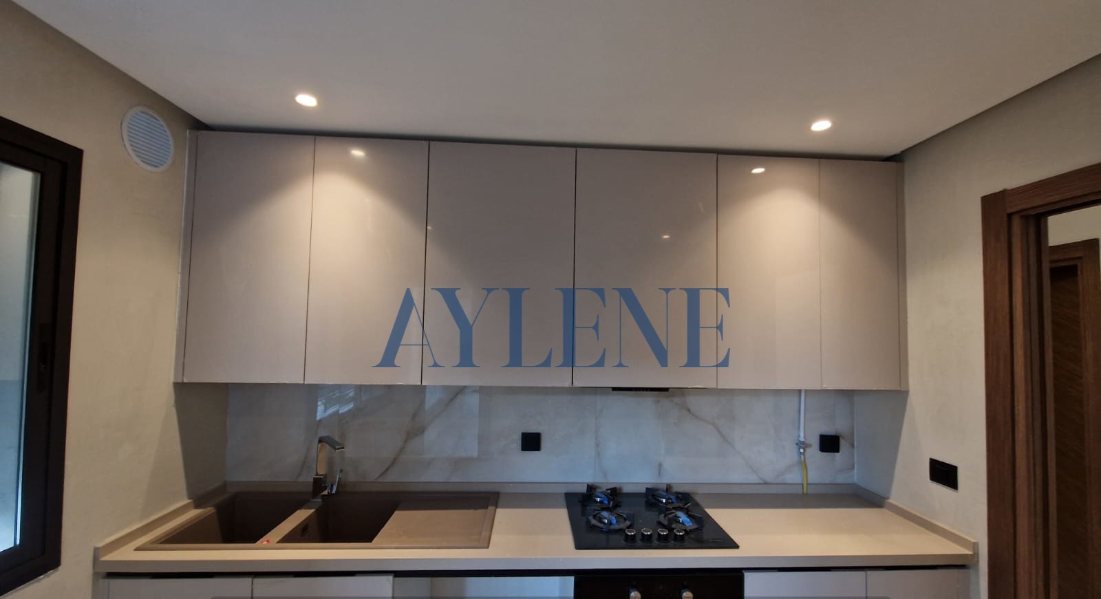 Ain Zaghouan&nbsp;Jardins de Carthage&nbsp;Location&nbsp;Appart. 2 pi�ces&nbsp;S2 jamais habiter situ� au jardin de carthage