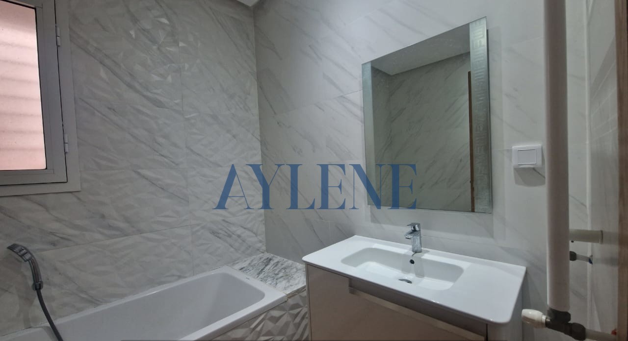 Ain Zaghouan&nbsp;Jardins de Carthage&nbsp;Location&nbsp;Appart. 1 pi�ce&nbsp;S1  aux jardins de carthage