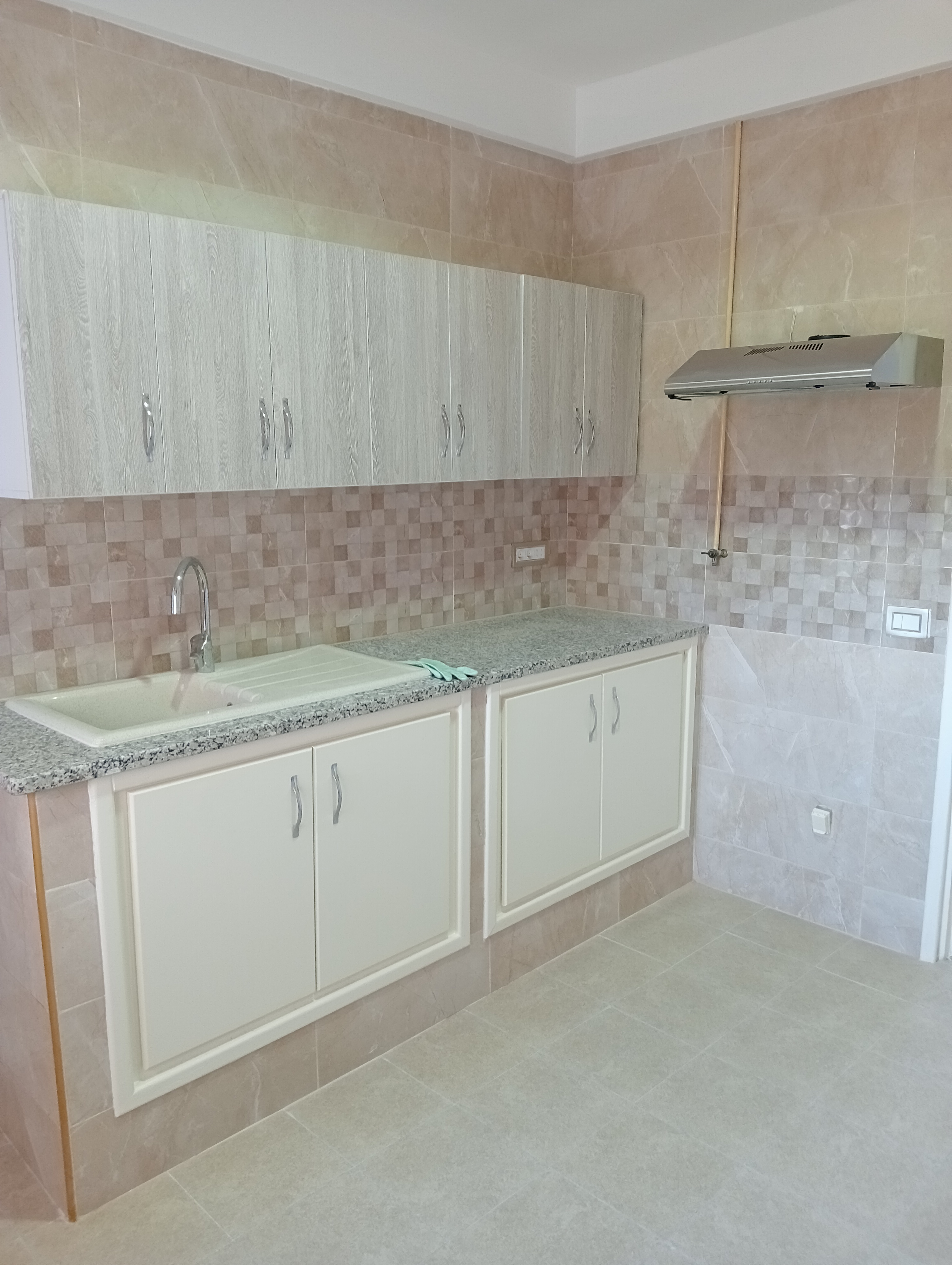 Monastir&nbsp;Monastir&nbsp;Location&nbsp;Appart. 3 pi�ces&nbsp;S2 r�nov� votre ville dans imm convoit�