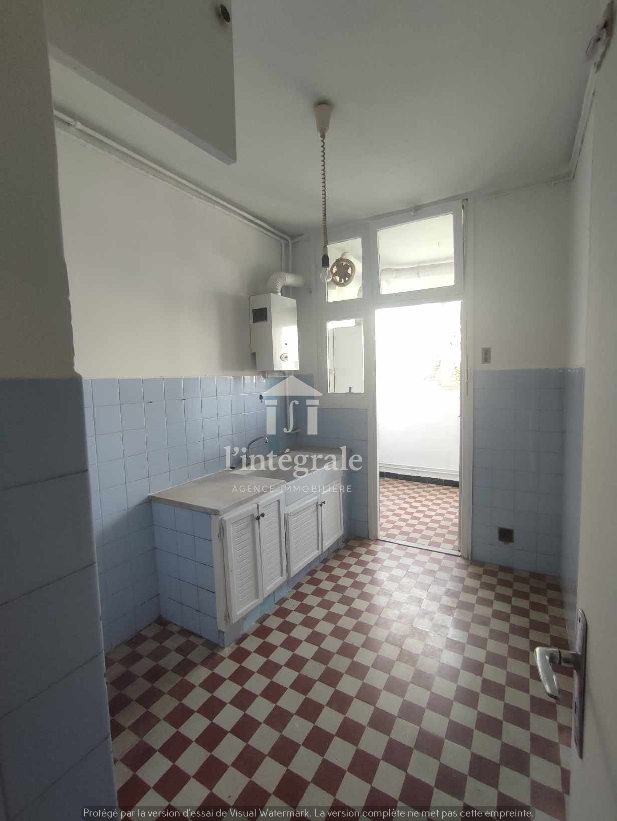 El Menzah&nbsp;El Menzah 1&nbsp;Location&nbsp;Appart. 4 pi�ces&nbsp;S3 bon emplacement menzah1