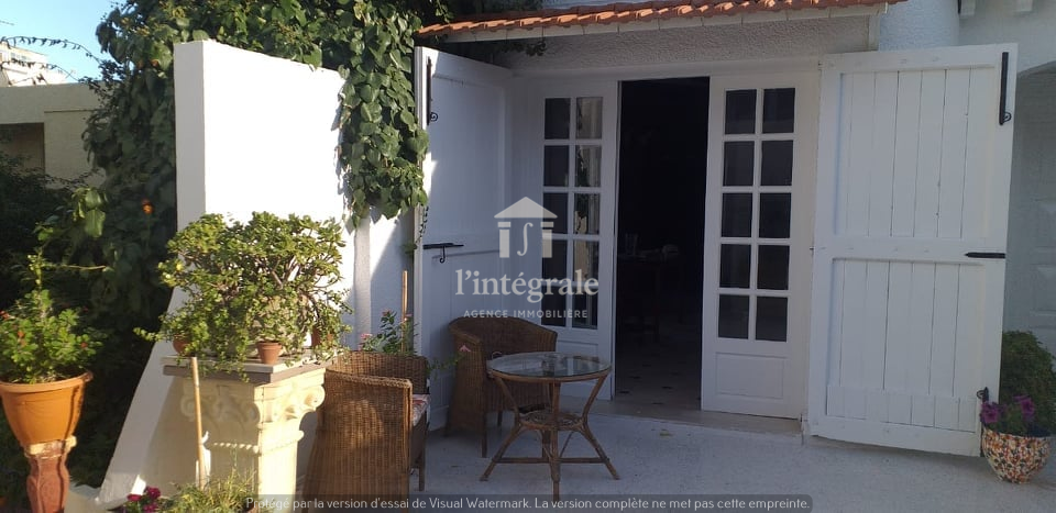 Ariana Ville&nbsp;El Menzah 8&nbsp;Location&nbsp;Maisons&nbsp;Tr�s coquette maisonnette meubl�e