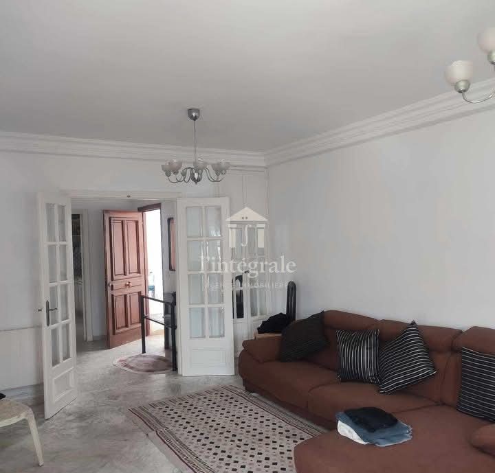 Ariana Ville&nbsp;Cite Ennasr 2&nbsp;Location&nbsp;Appart. 4 pi�ces&nbsp;S3 vide ou meubl�