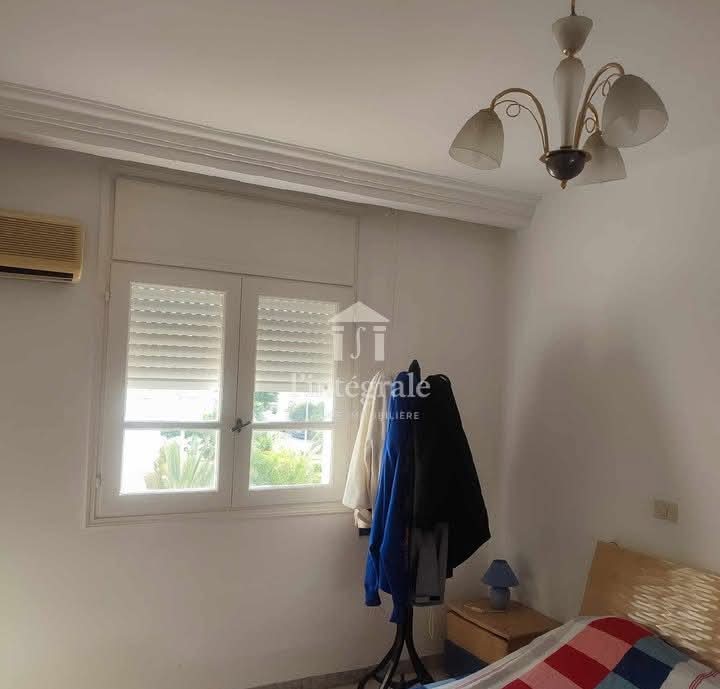 Ariana Ville&nbsp;Cite Ennasr 2&nbsp;Location&nbsp;Appart. 4 pi�ces&nbsp;S3 vide ou meubl�