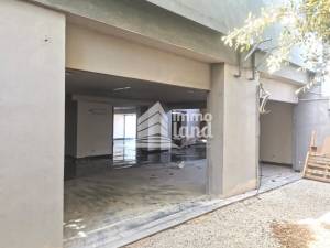 Ariana Ville&nbsp;El Menzah 5&nbsp;Vente&nbsp;Maisons&nbsp;Villa de 800 m2 sur artre principale menzah 5