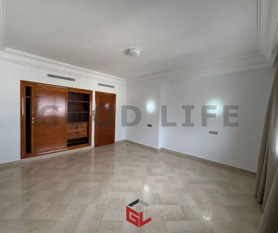 Location&nbsp;Duplex