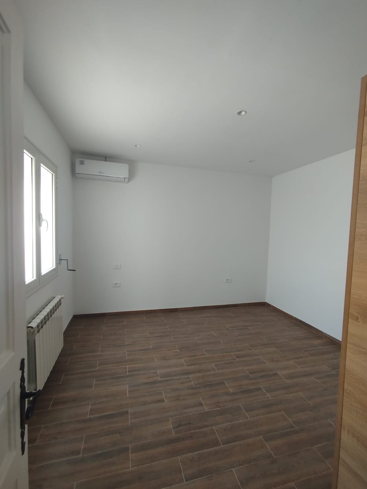 Mnihla&nbsp;Cite Ennasr&nbsp;Location&nbsp;Appart. 3 pi�ces&nbsp;Un magnifique �tage de villa s2 � ennasr2