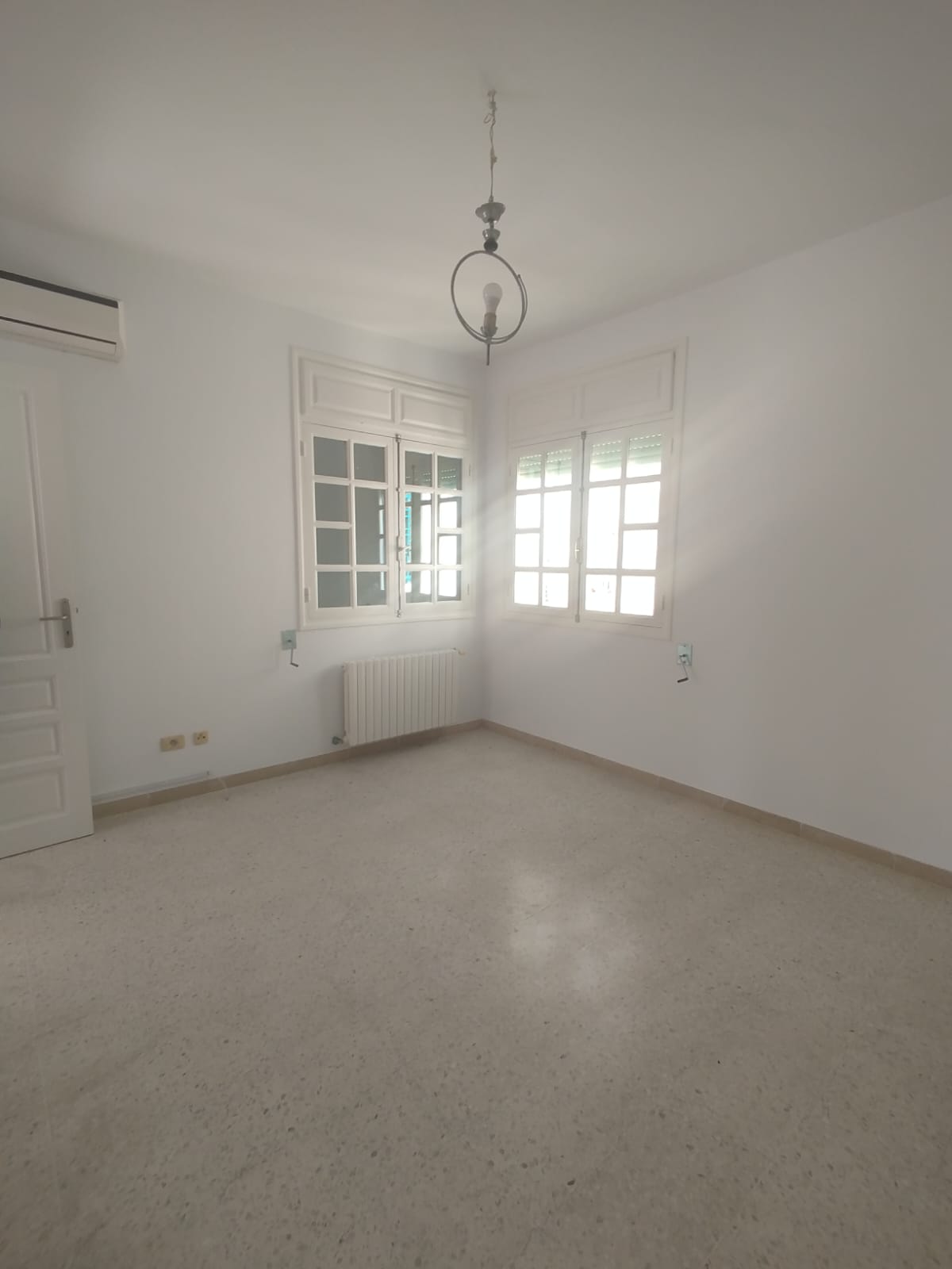 Mnihla&nbsp;Cite Ennasr&nbsp;Location&nbsp;Appart. 2 pi�ces&nbsp;Un spacieux appartement s1 � ennasr2
