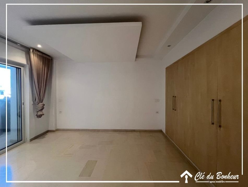 La Soukra&nbsp;La Soukra&nbsp;Location&nbsp;Appart. 3 pi�ces&nbsp;Superbe appartement s3 � la soukra