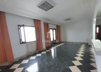 El Menzah&nbsp;Mutuelle Ville&nbsp;Bureaux & Commerces&nbsp;Bureau&nbsp;Etage de villa s4 � usage bureautique alain savary