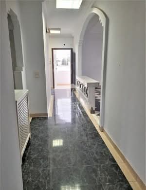 El Menzah&nbsp;Mutuelle Ville&nbsp;Bureaux & Commerces&nbsp;Bureau&nbsp;Etage de villa s4 � usage bureautique alain savary