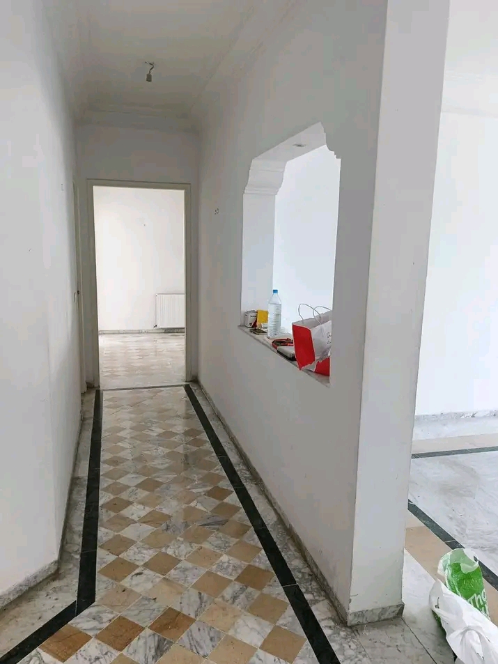 Mnihla&nbsp;Jardins d'el Menzah&nbsp;Location&nbsp;Appart. 4 pi�ces&nbsp;Un appart s 3 jardin d'el menzah 2