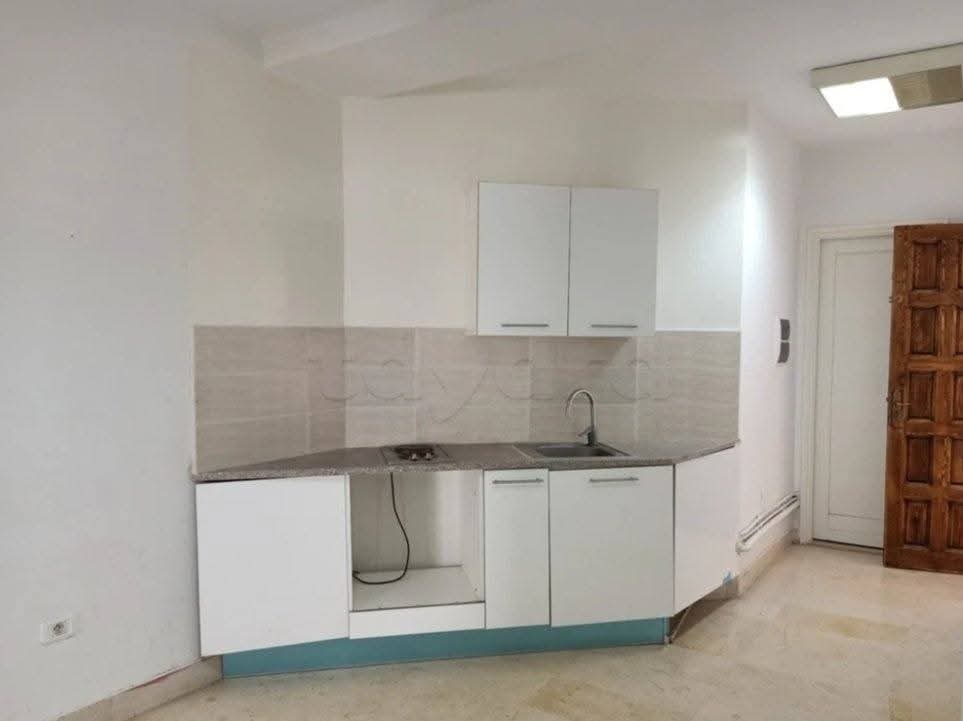 El Menzah&nbsp;El Manar 1&nbsp;Location&nbsp;Appart. 3 pi�ces&nbsp;Un appart s 2 manar 1