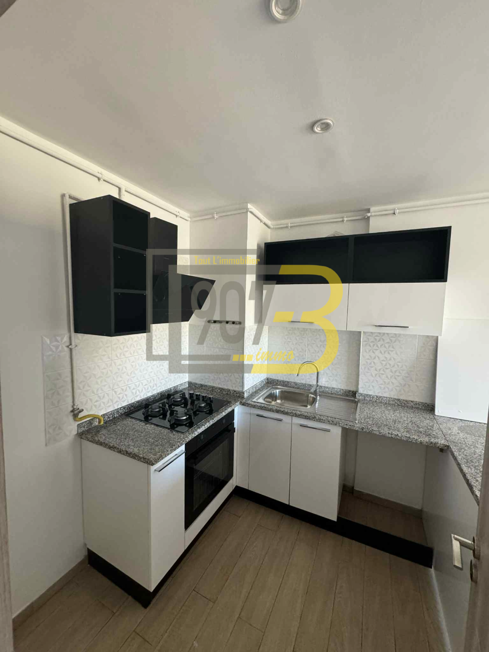 Ariana Ville&nbsp;Cite Ennasr 2&nbsp;Location&nbsp;Appart. 1 pi�ce&nbsp;Un appartement s1 �  ennasr