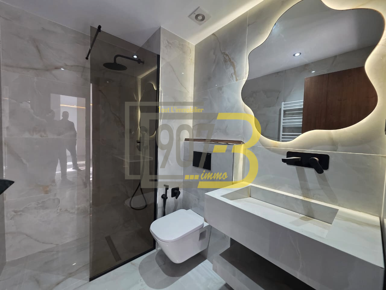 La Soukra&nbsp;La Soukra&nbsp;Location&nbsp;Appart. 2 pi�ces&nbsp;En exclusivit� un app s2 jamais habit� � la soukra