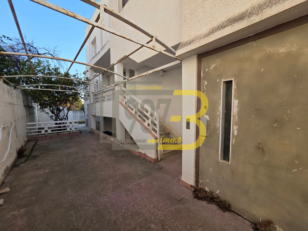 Ariana Ville&nbsp;El Menzah 6&nbsp;Vente&nbsp;Maisons&nbsp;Villa � r�nover � menzah 6  opportunit� rare
