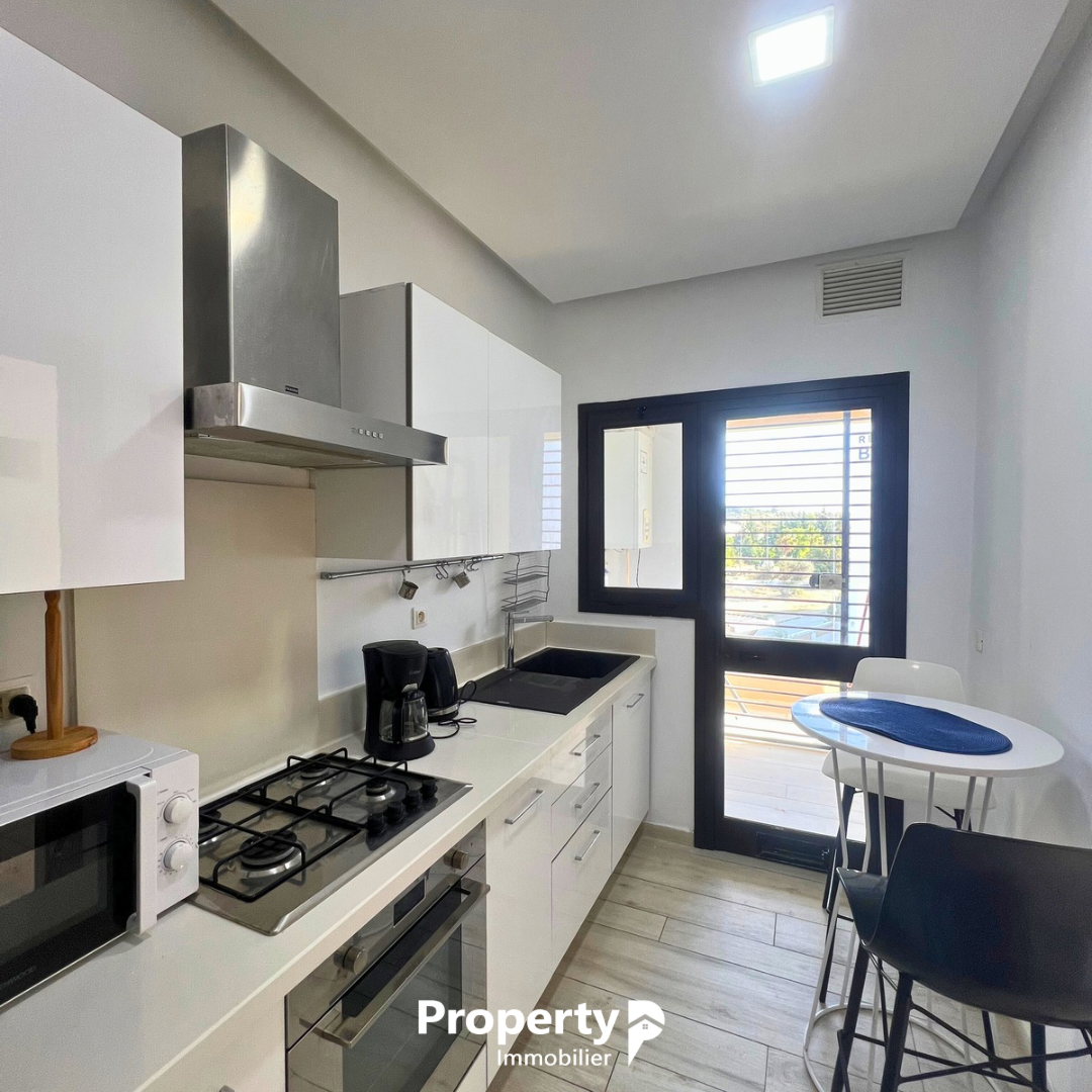 La Marsa&nbsp;Sidi Daoud&nbsp;Location&nbsp;Appart. 2 pi�ces&nbsp;Superbe appartement s1 meubl� avec balcon