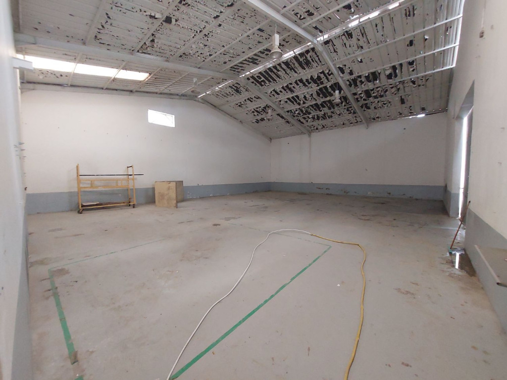 Ben Arous&nbsp;Ben Arous&nbsp;Location&nbsp;Surfaces&nbsp;D�p�t 500 m zi bir kassaa