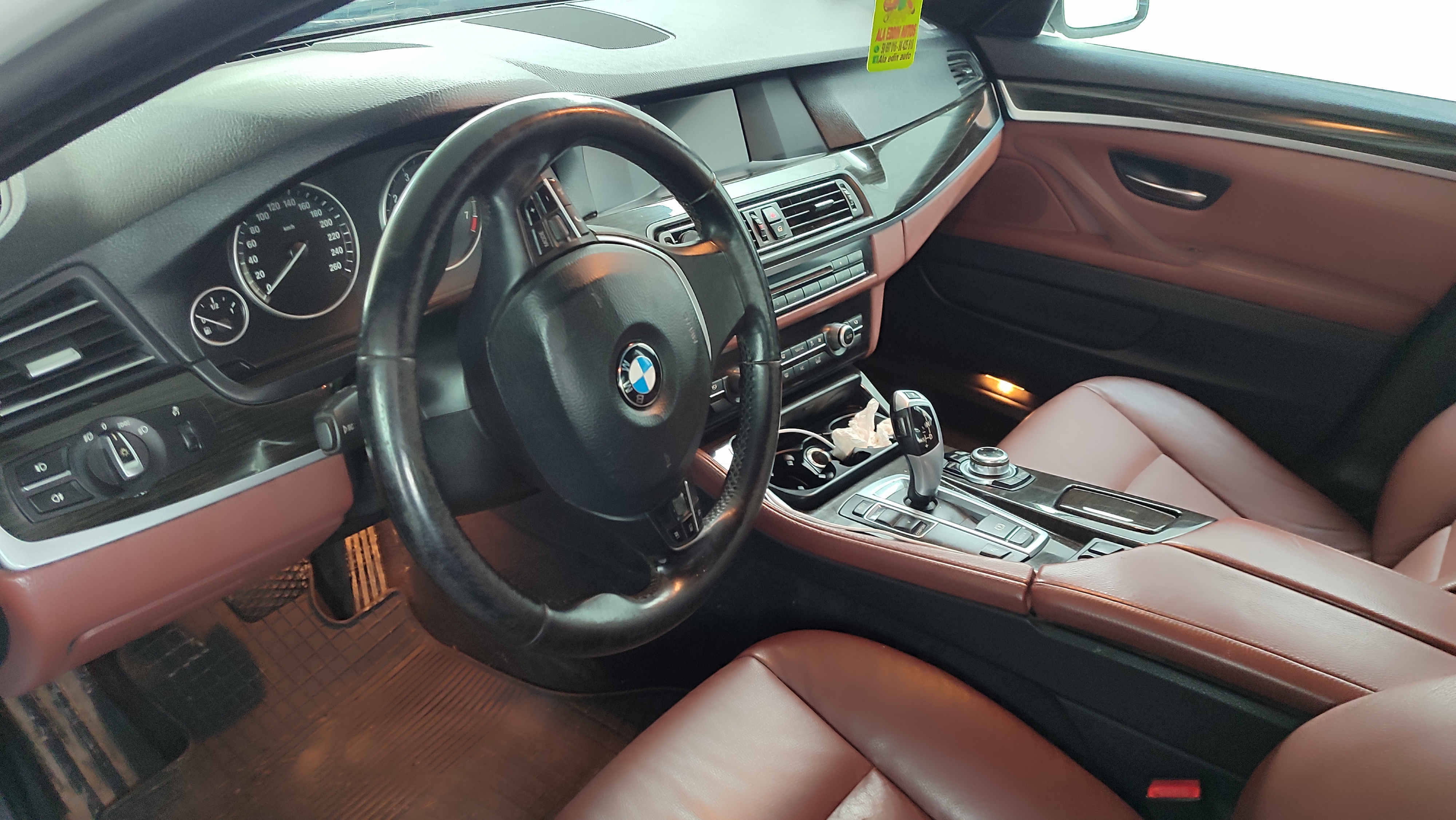 La Marsa&nbsp;Gammart&nbsp;Bmw&nbsp;Serie 5&nbsp;Bmw 520 i en bon �tat