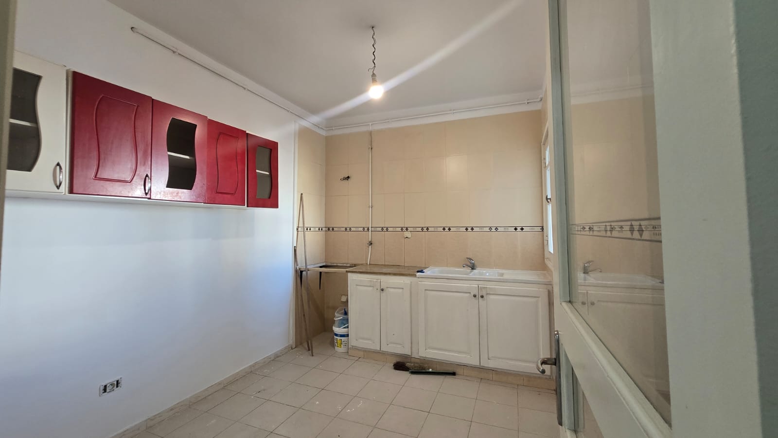 La Soukra&nbsp;Mosque Erraoudha&nbsp;Location&nbsp;Appart. 3 pi�ces&nbsp;S plus deux