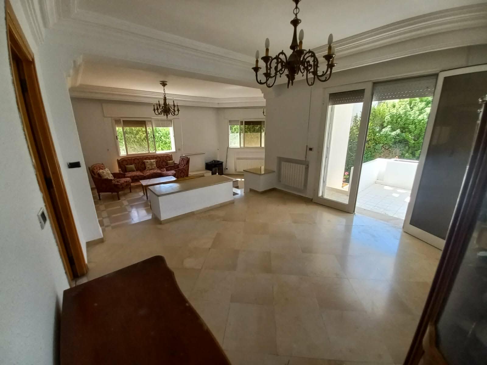 El Menzah&nbsp;El Menzah 9&nbsp;Bureaux & Commerces&nbsp;Bureau&nbsp;Villa bureautique 4500 d menzah 9a