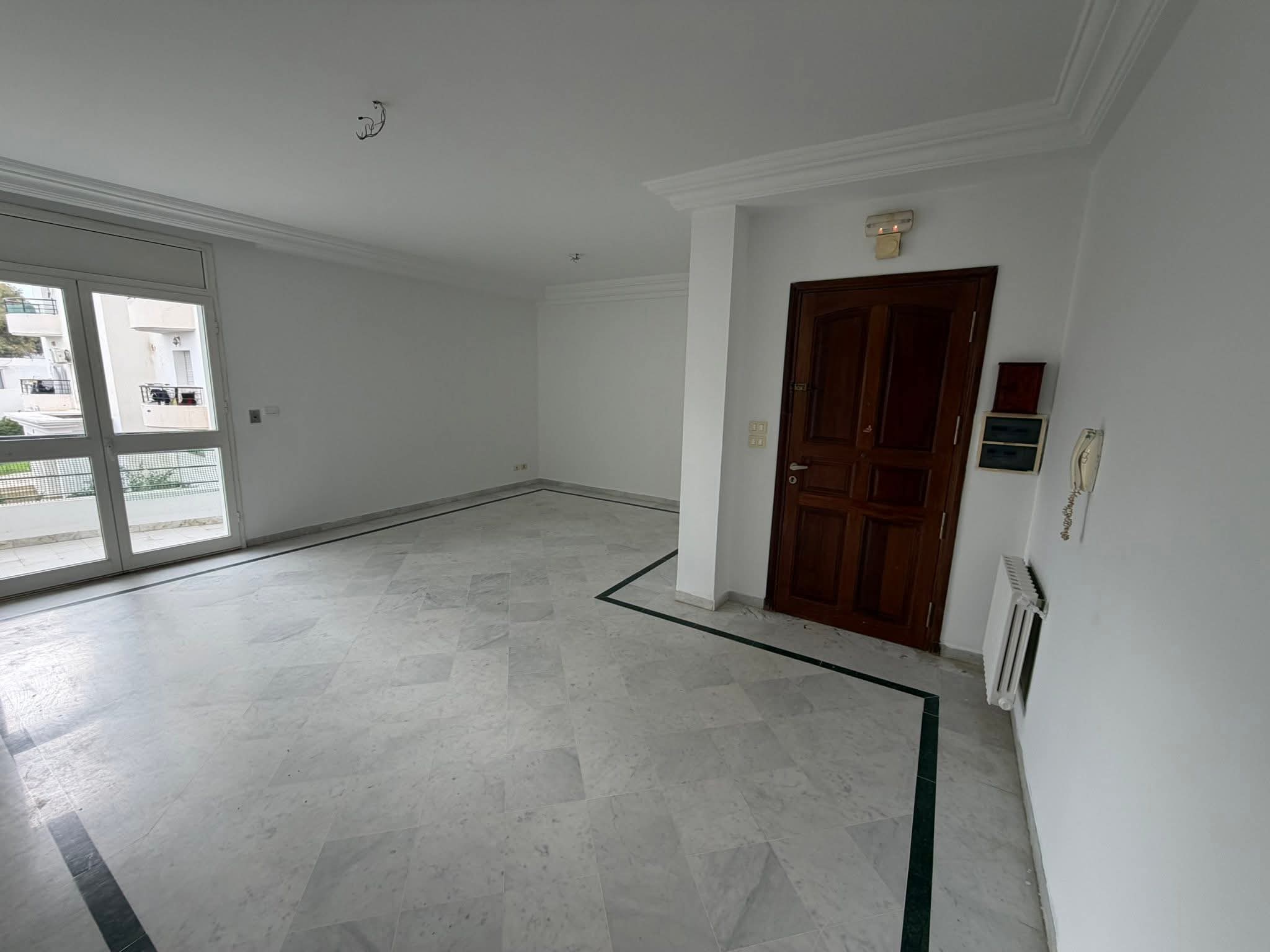 Ariana Ville&nbsp;Riadh Landlous&nbsp;Location&nbsp;Appart. 4 pi�ces&nbsp;S3 1350 riadh andalous