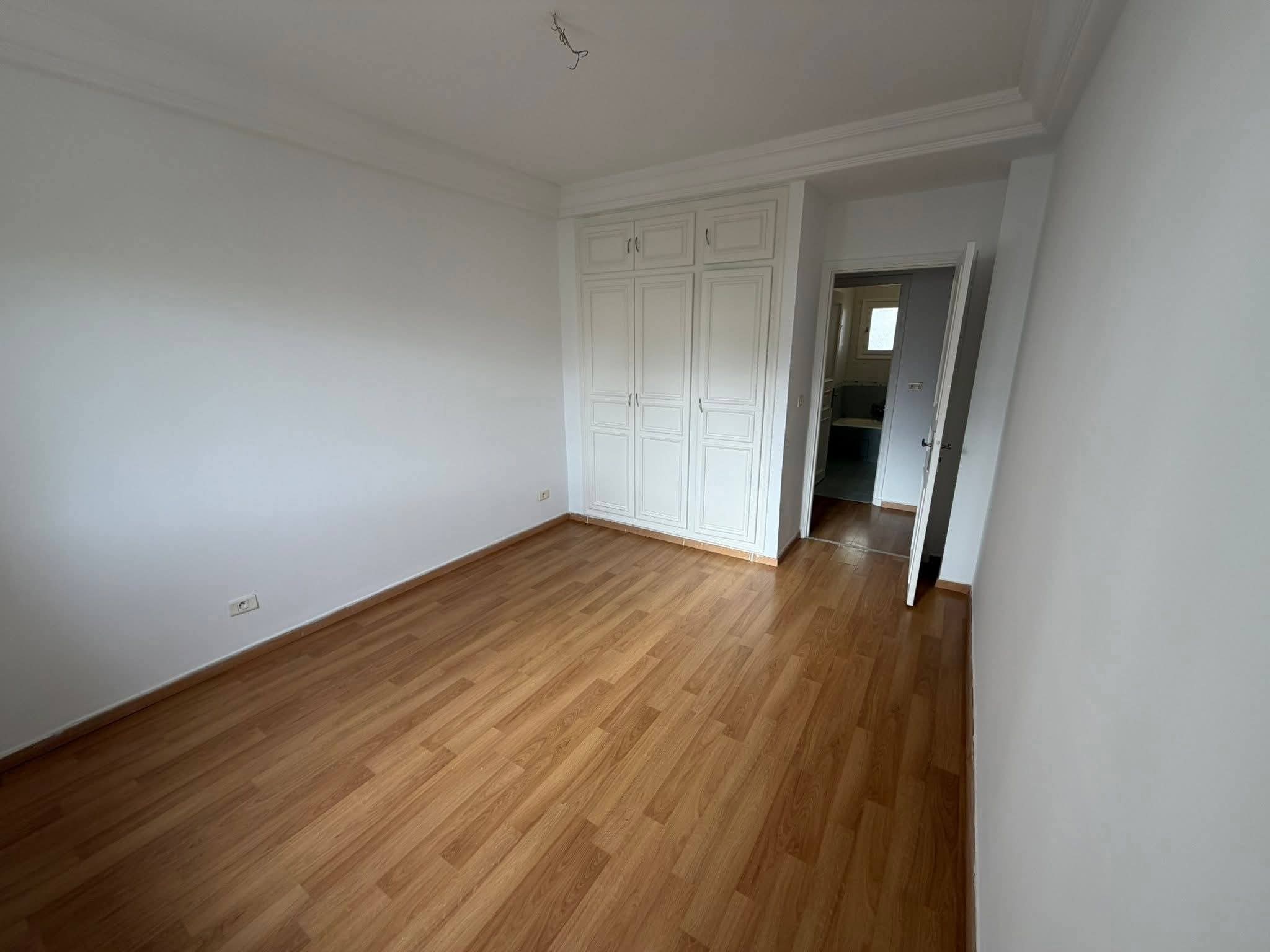 Ariana Ville&nbsp;Riadh Landlous&nbsp;Location&nbsp;Appart. 4 pi�ces&nbsp;S3 1350 riadh andalous