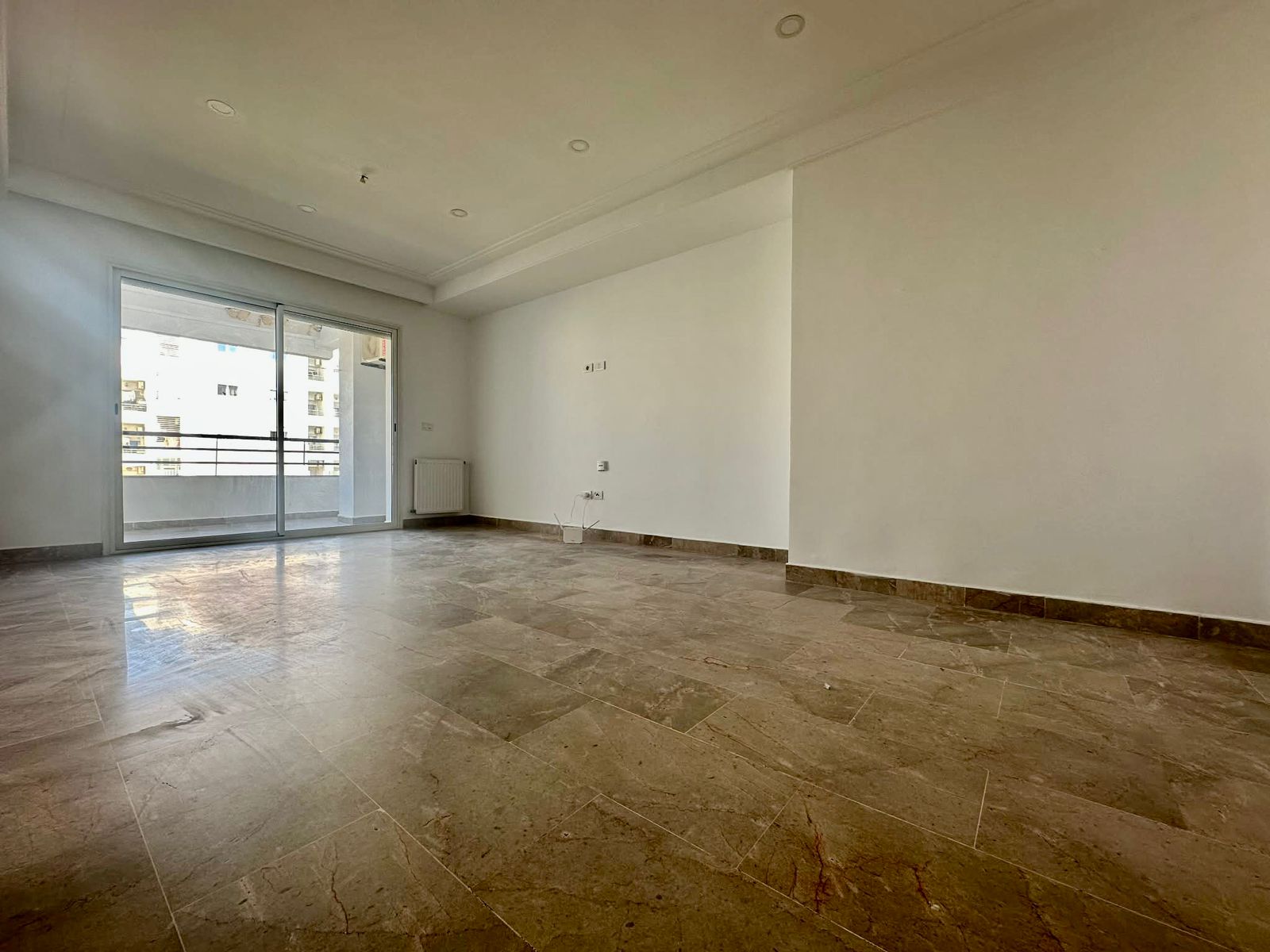 Mnihla&nbsp;Jardins d'el Menzah&nbsp;Location&nbsp;Appart. 4 pi�ces&nbsp;Appartement s3 � jardin d'el menzah2