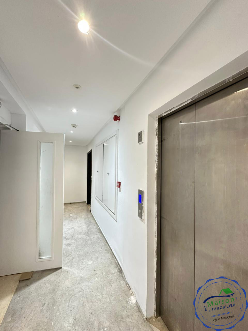 Bab Bhar&nbsp;Montplaisir&nbsp;Location&nbsp;Autre&nbsp;Immeuble 1040 m  en 25 pi�ces montplaisir