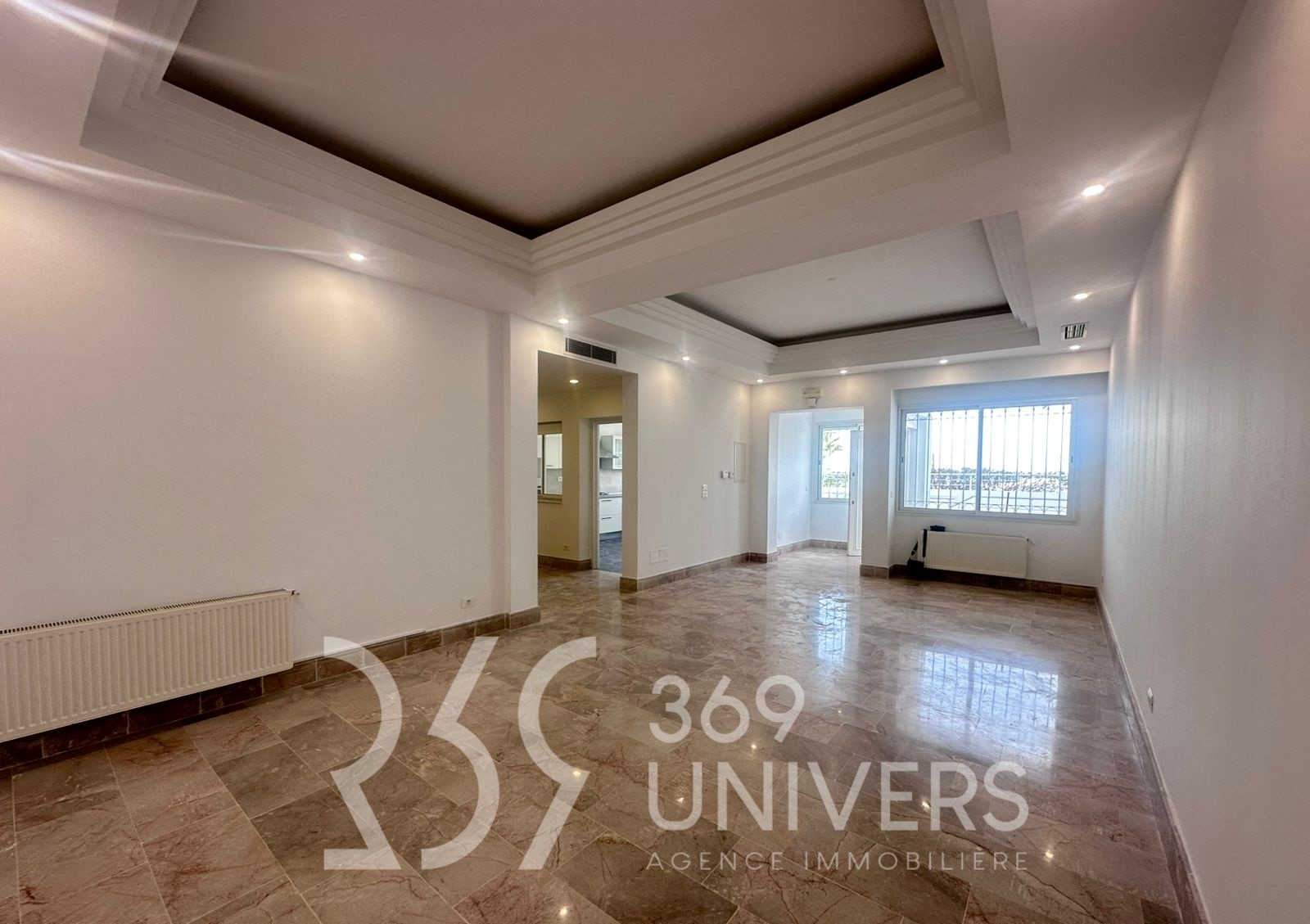 Location&nbsp;Duplex