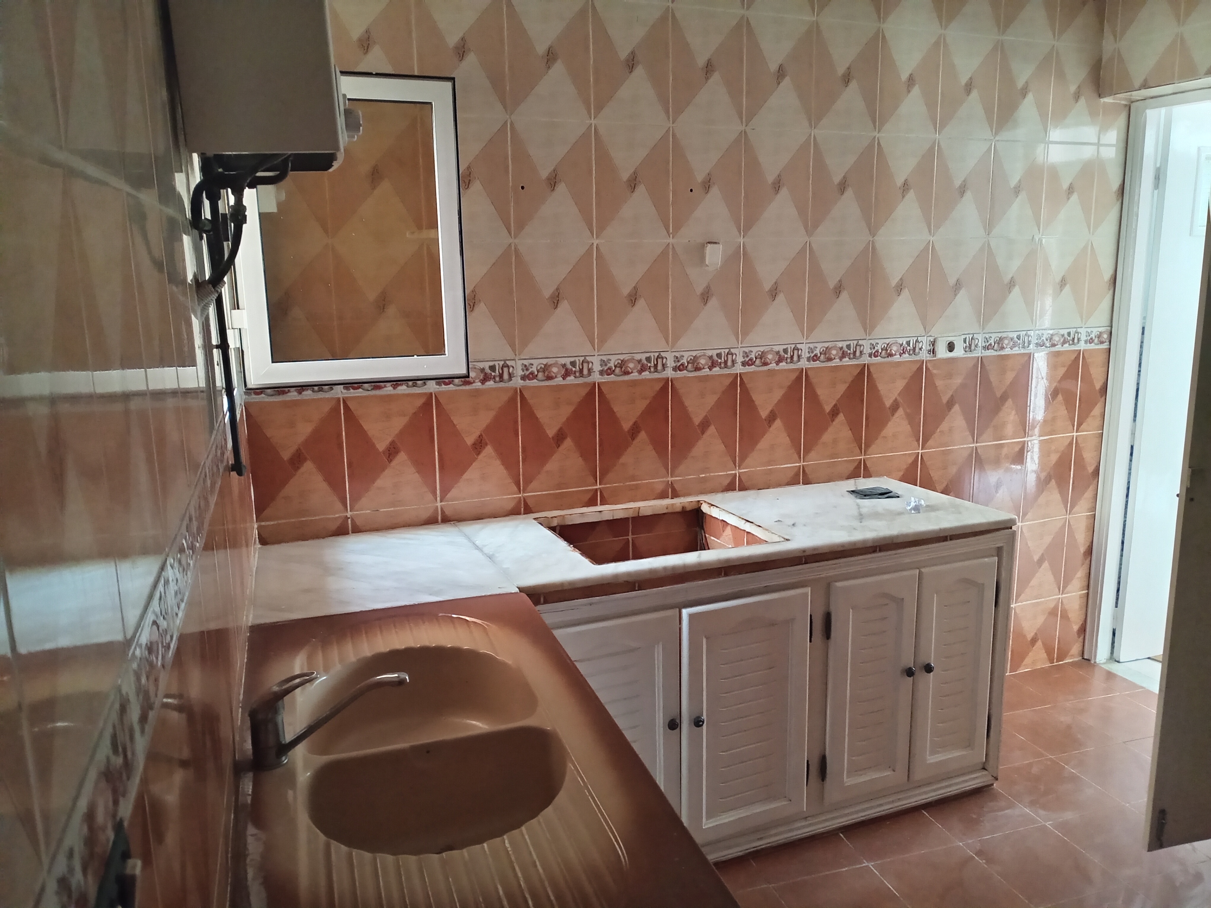 Raoued&nbsp;Cite Ennkhilet&nbsp;Location&nbsp;Appart. 2 pi�ces&nbsp;Slm maison s plus 2 ndhif