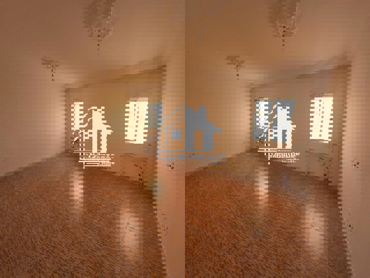 Mannouba&nbsp;La Mannouba&nbsp;Location&nbsp;Maisons&nbsp;Un �tage de villa s4 � manouba