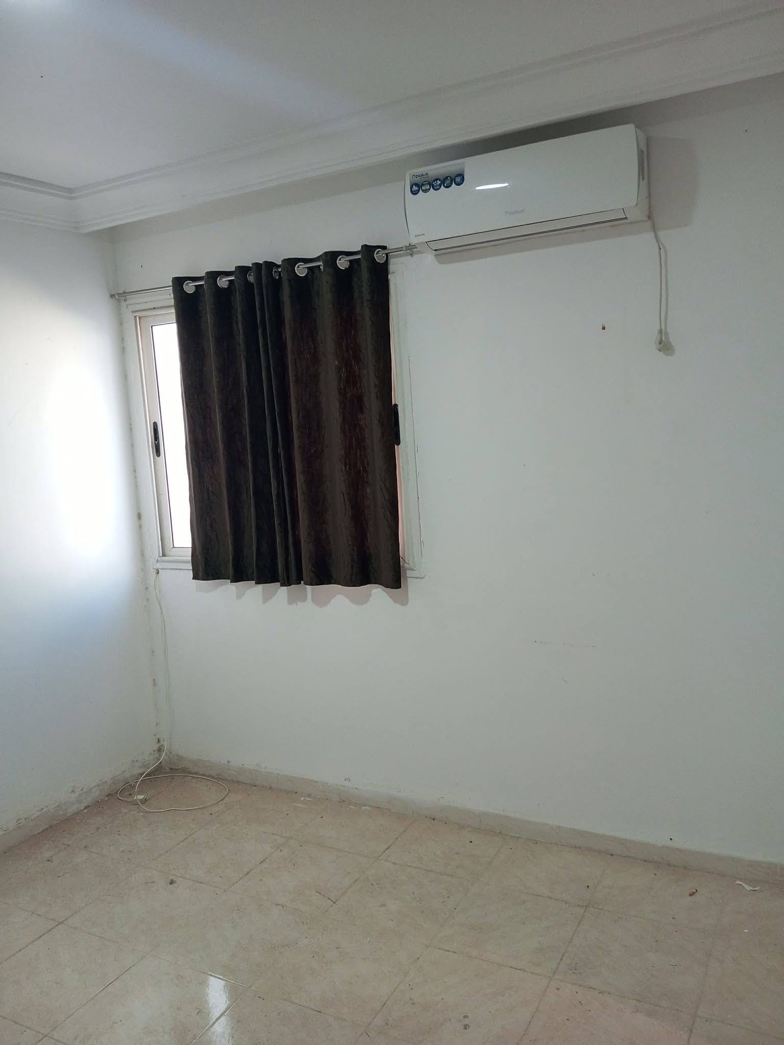 El Menzah&nbsp;El Manar 2&nbsp;Location&nbsp;Appart. 1 pi�ce&nbsp;Jolie bureau