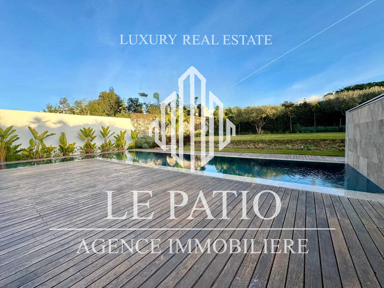 Carthage&nbsp;Sidi Bousaid&nbsp;Location&nbsp;Appart. 3 pi�ces&nbsp;Rez de chauss�e de villa meubl� jardin et piscine