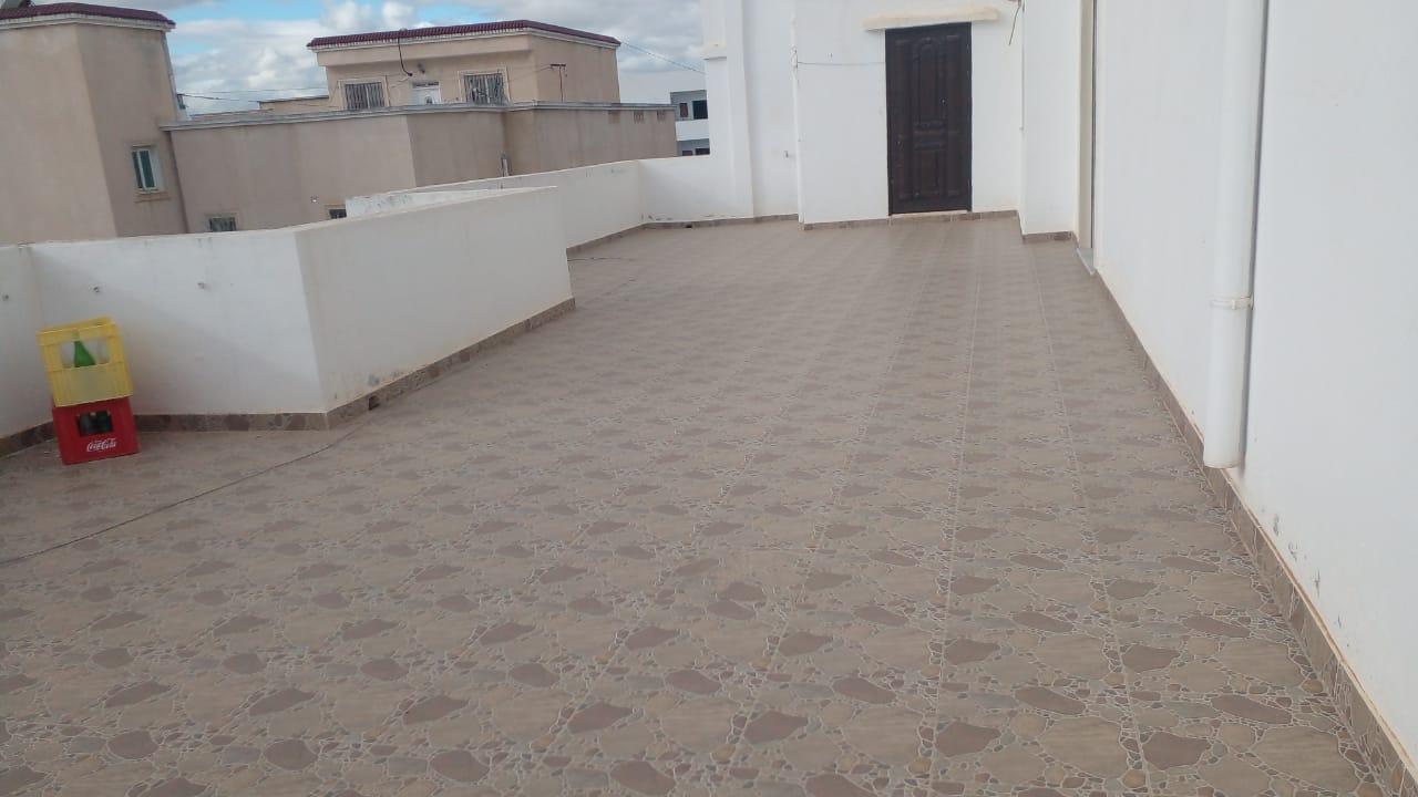 El Mourouj&nbsp;El Mourouj&nbsp;Location&nbsp;Maisons&nbsp;Deuxi�me �tage de villa au mourouj 4