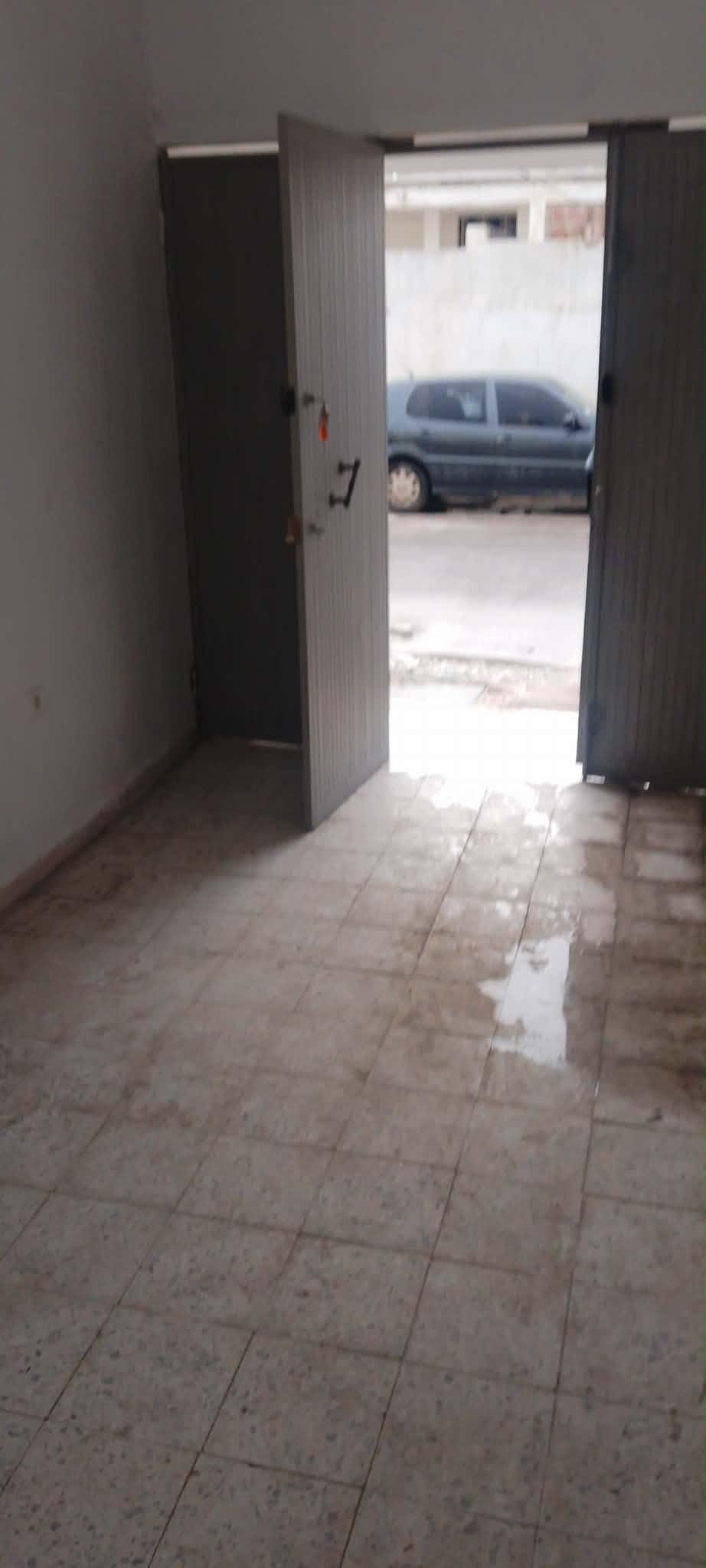 Mannouba&nbsp;Denden&nbsp;Location&nbsp;Autre&nbsp;Garage nd�pendant au centre de denden