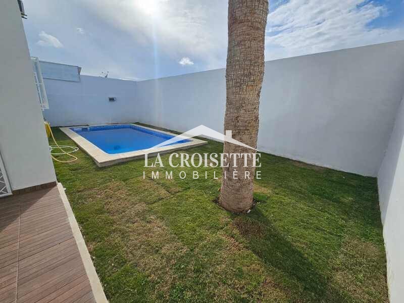 La Marsa&nbsp;Cite El Khalil&nbsp;Location&nbsp;Duplex&nbsp;Duplex s5 avec piscine � la marsa zvl0066