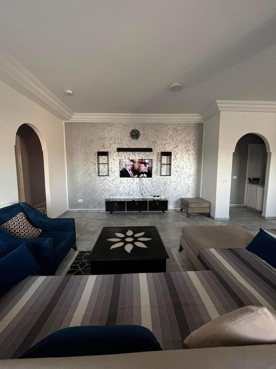 Ariana Ville&nbsp;Cite Ennasr 2&nbsp;Location&nbsp;Appart. 4 pi�ces&nbsp;S3 bien meubl� ennasr pr�s amilcar