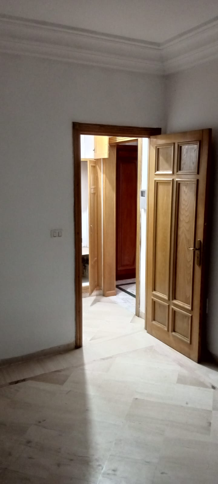 Ariana Ville&nbsp;Cite Ennasr 2&nbsp;Location&nbsp;Appart. 2 pi�ces&nbsp;S1 � l'ann�e 850 dt par mois