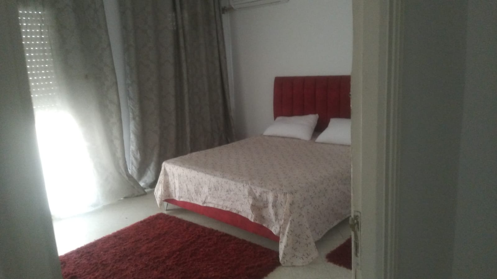 Ariana Ville&nbsp;Cite Ennasr 1&nbsp;Location&nbsp;Appart. 3 pi�ces&nbsp;S2 meubl� � l'ann�e