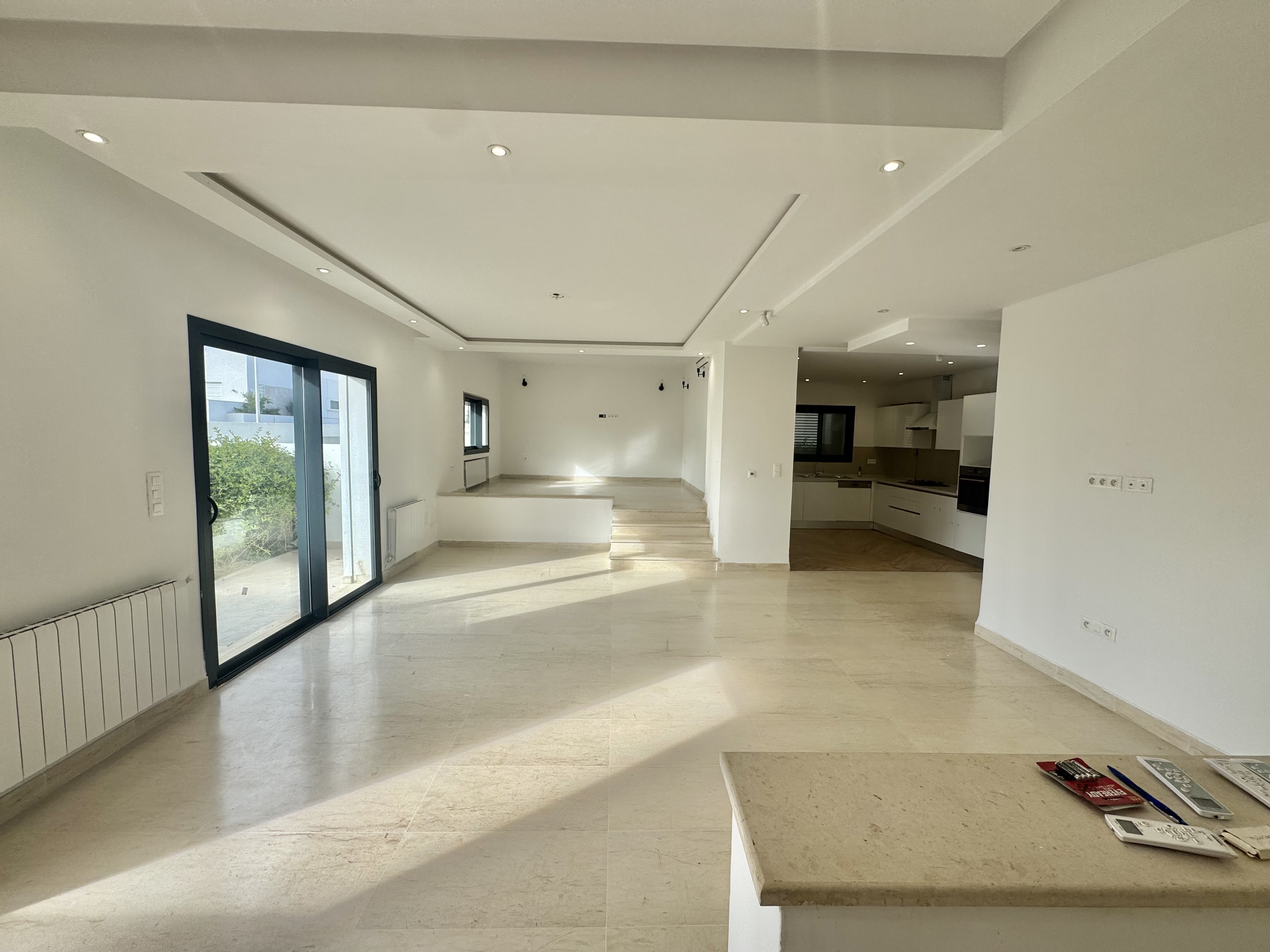 La Soukra&nbsp;Chotrana 3&nbsp;Location&nbsp;Duplex&nbsp;Triplex s4 � la soukra chotrana 3