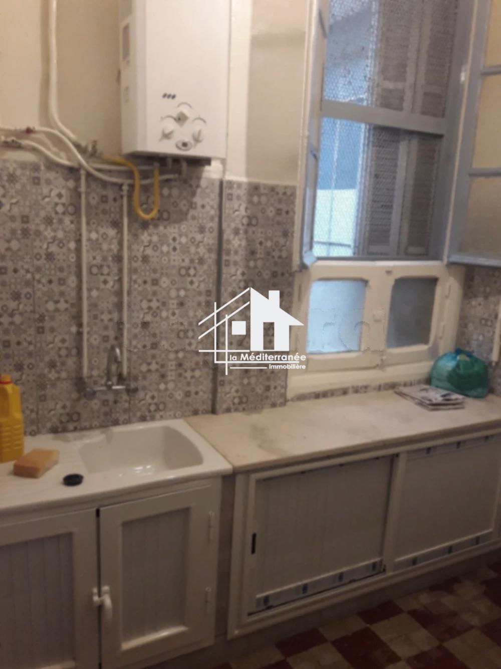 Bab Bhar&nbsp;Bab Bhar&nbsp;Location&nbsp;Appart. 2 pi�ces&nbsp;Appartementt s2 au centre ville