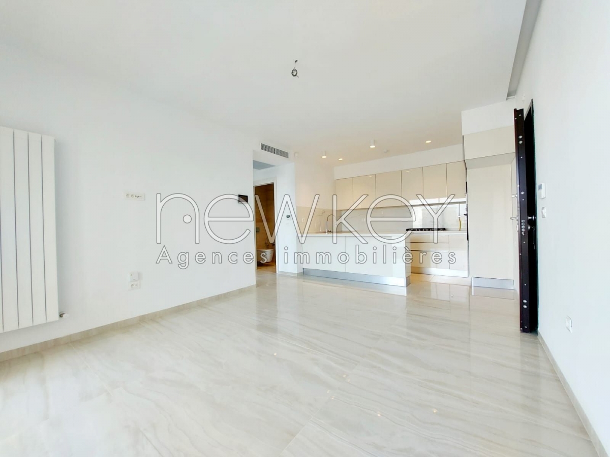 La Marsa&nbsp;Sidi Daoud&nbsp;Location&nbsp;Appart. 4 pi�ces&nbsp;S3 jamais habit� � la marsa