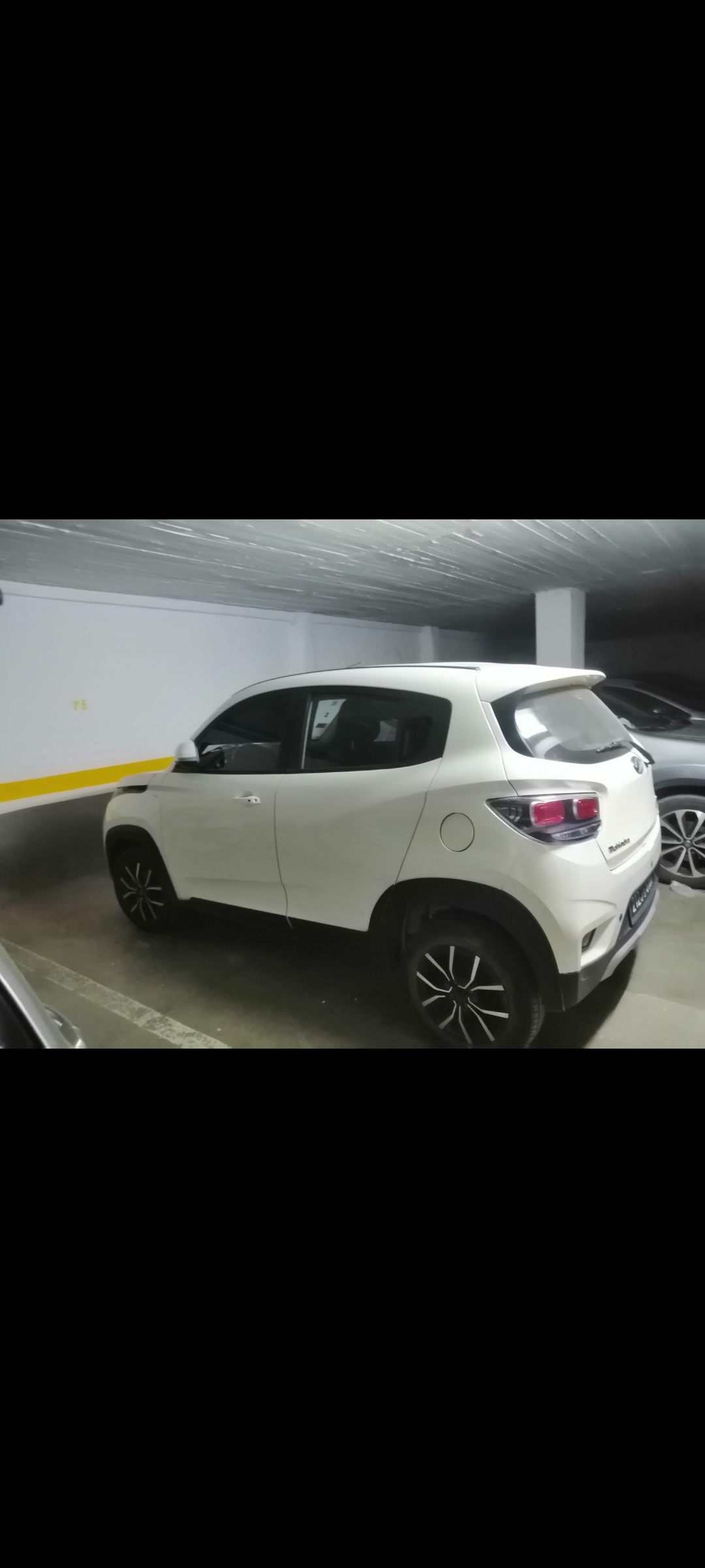 Raoued&nbsp;Ariana Essoughra&nbsp;Mahindra&nbsp;Autre Mod�le&nbsp;Mahindra k8 �tat neuf tr�s faible kilom�trage