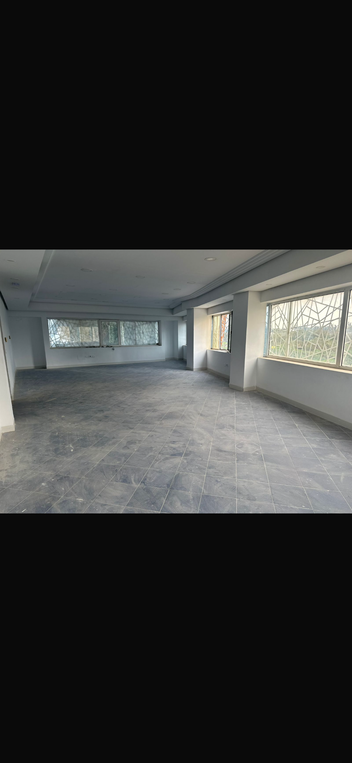 La Soukra&nbsp;Chotrana 2&nbsp;Location&nbsp;Surfaces&nbsp;Loue immeuble commercial soukra chotrana 2