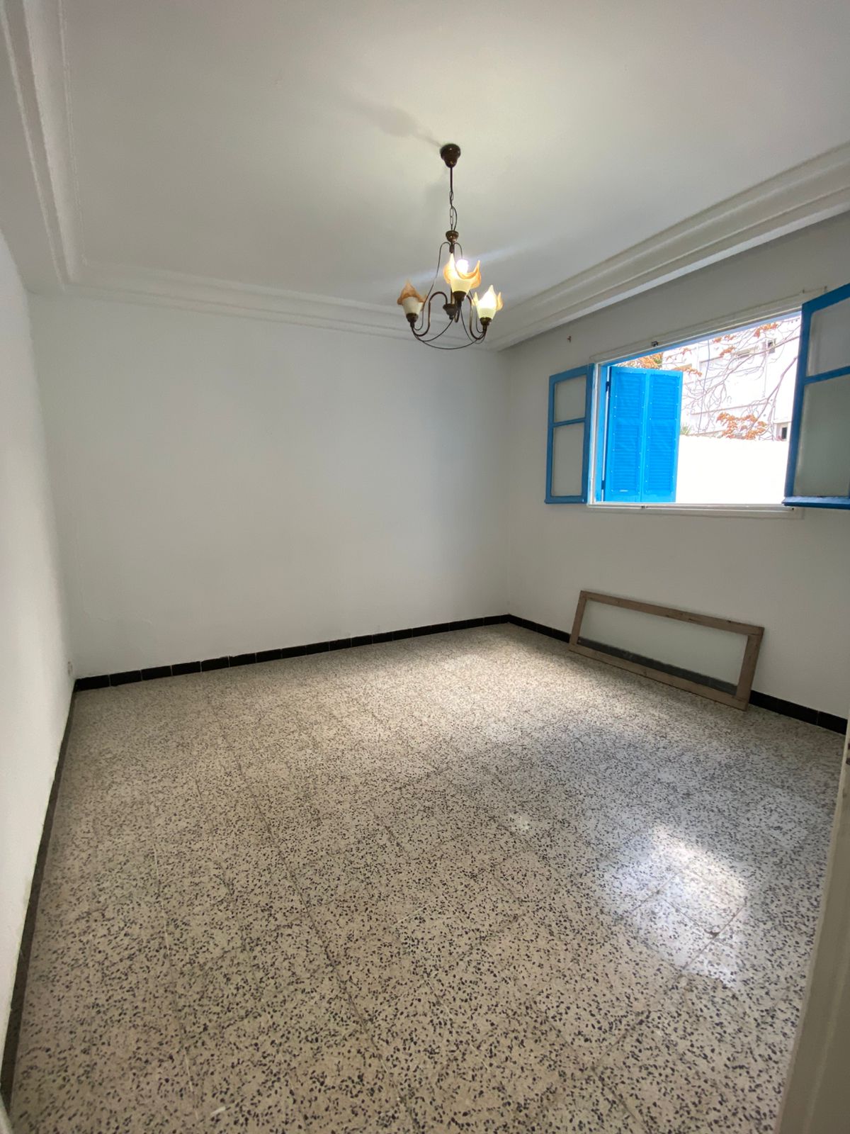 Bab Bhar&nbsp;Hedi Chaker&nbsp;Location&nbsp;Appart. 3 pi�ces&nbsp;Appartement lafayette