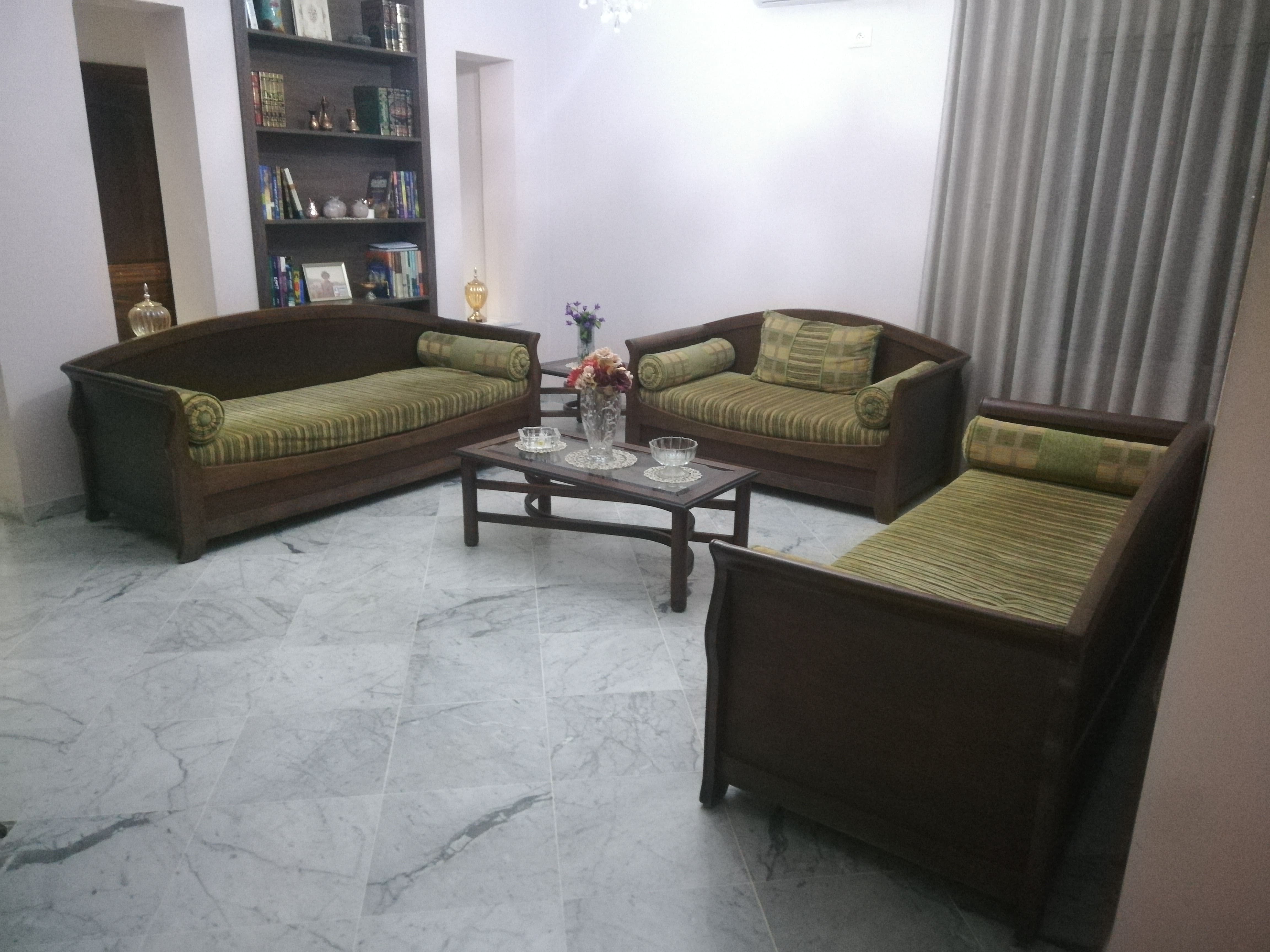 Bou Mhel El Bassatine&nbsp;Cite El Amen&nbsp;Salon - Salle � manger &nbsp;Salons&nbsp;S�jour en bois massif