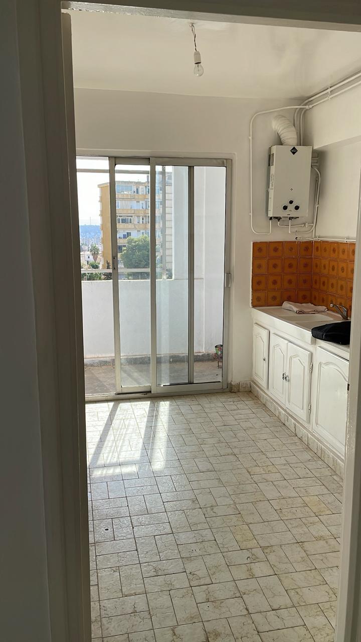 Ariana Ville&nbsp;El Menzah 7&nbsp;Location&nbsp;Appart. 4 pi�ces&nbsp;S plus 3 a el manzah 7 wb4417