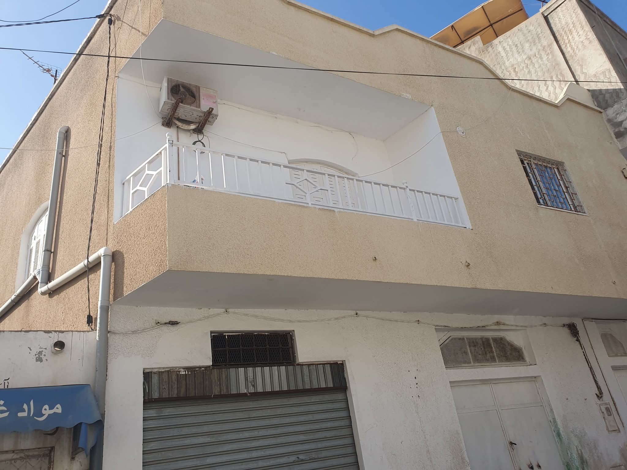 El Kram&nbsp;Le Kram Ouest&nbsp;Location&nbsp;Maisons&nbsp;Premier �tage de maison salon et 2 chambres