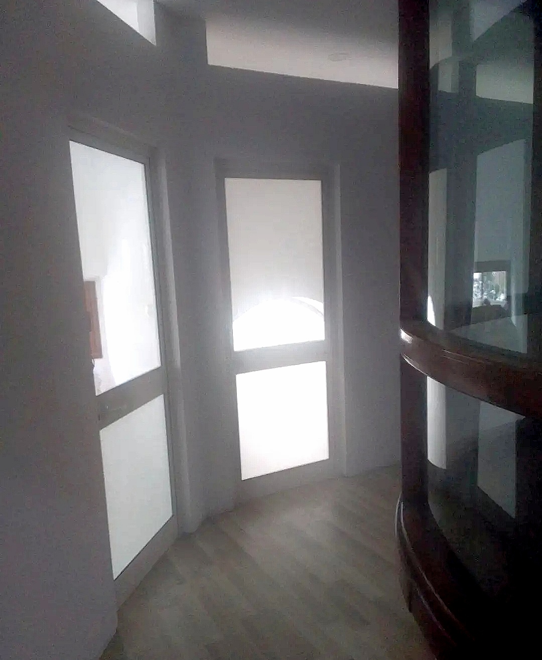 El Menzah&nbsp;Cite Caravelles&nbsp;Bureaux & Commerces&nbsp;Bureau&nbsp;Cit� ennasr bureau 420 dt par mois